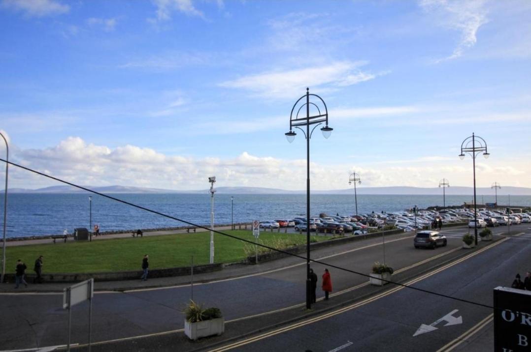 Seaside Views Daire Galway Oda fotoğraf